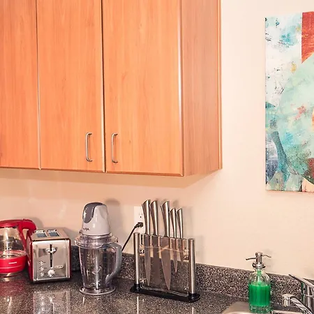 Holywood Hills Studio !!! Apartment